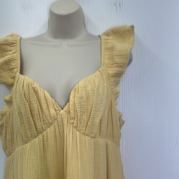 Free The Roses - Yellow Sweetheart With Raw Edges Details Maxi Dress Size  Large - Picture 8 of 14